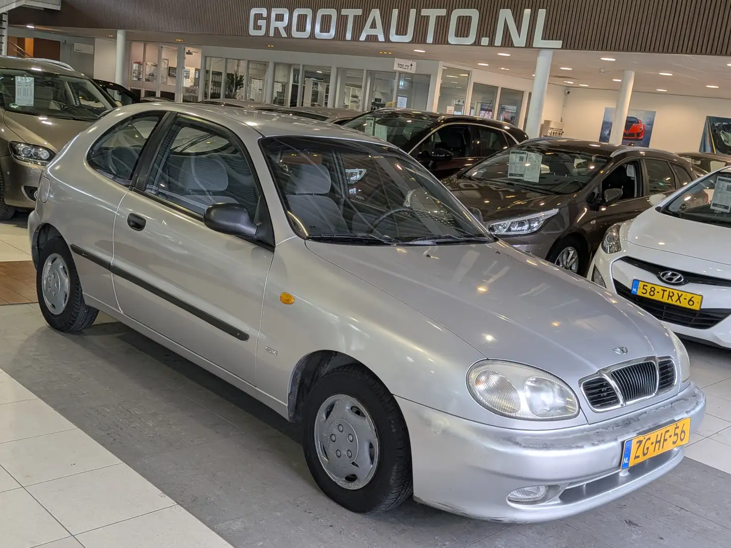Daewoo Lanos 1.5 SX Automaat Airco, Stuurbekrachtiging Grau - 1