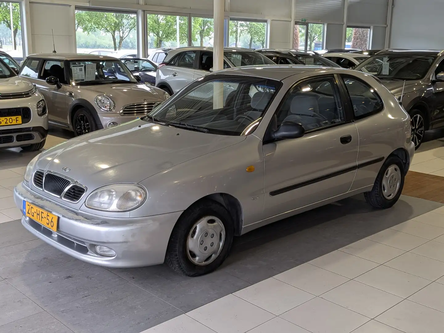 Daewoo Lanos 1.5 SX Automaat Airco, Stuurbekrachtiging Grau - 2