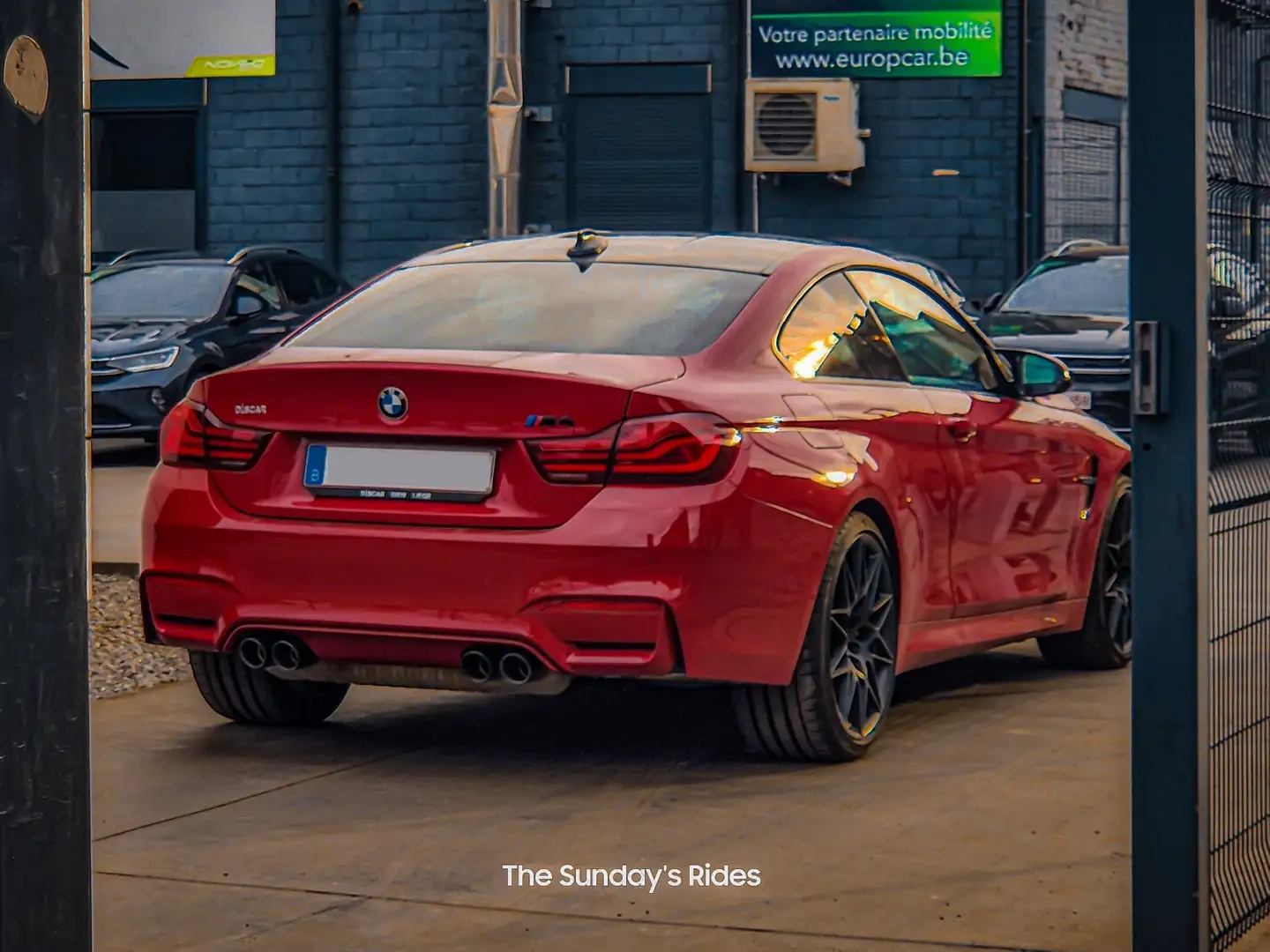 BMW M4 3.0 Edition///M Heritage OPF Rouge - 2