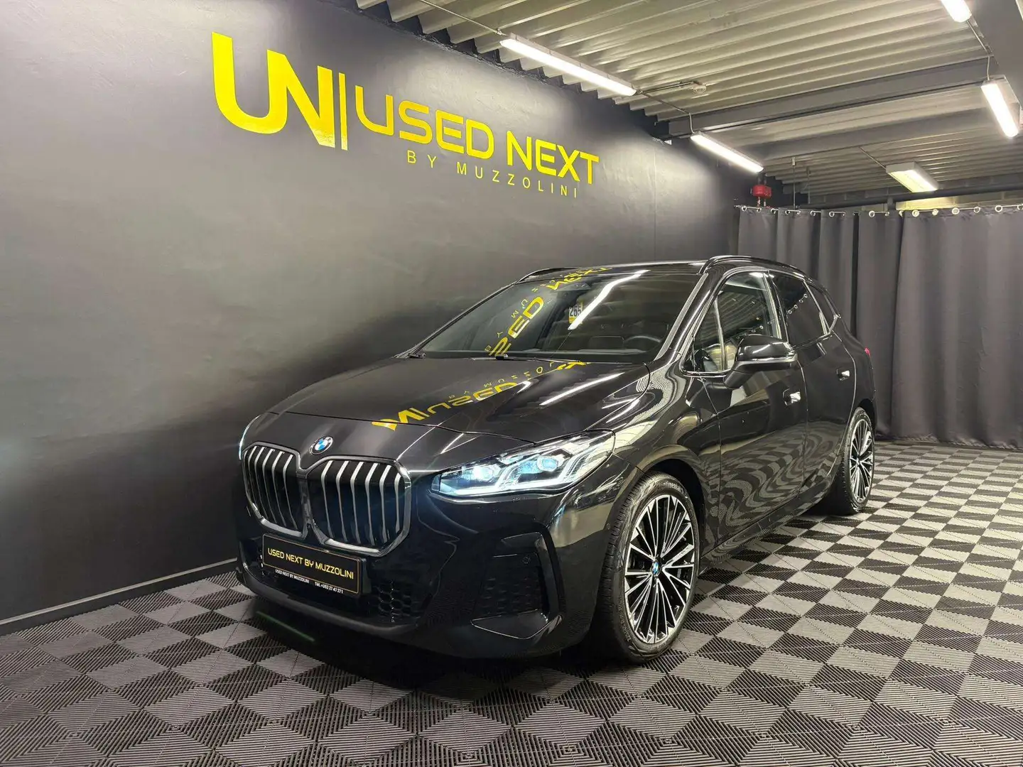 BMW 218 active tourer Чёрный - 1