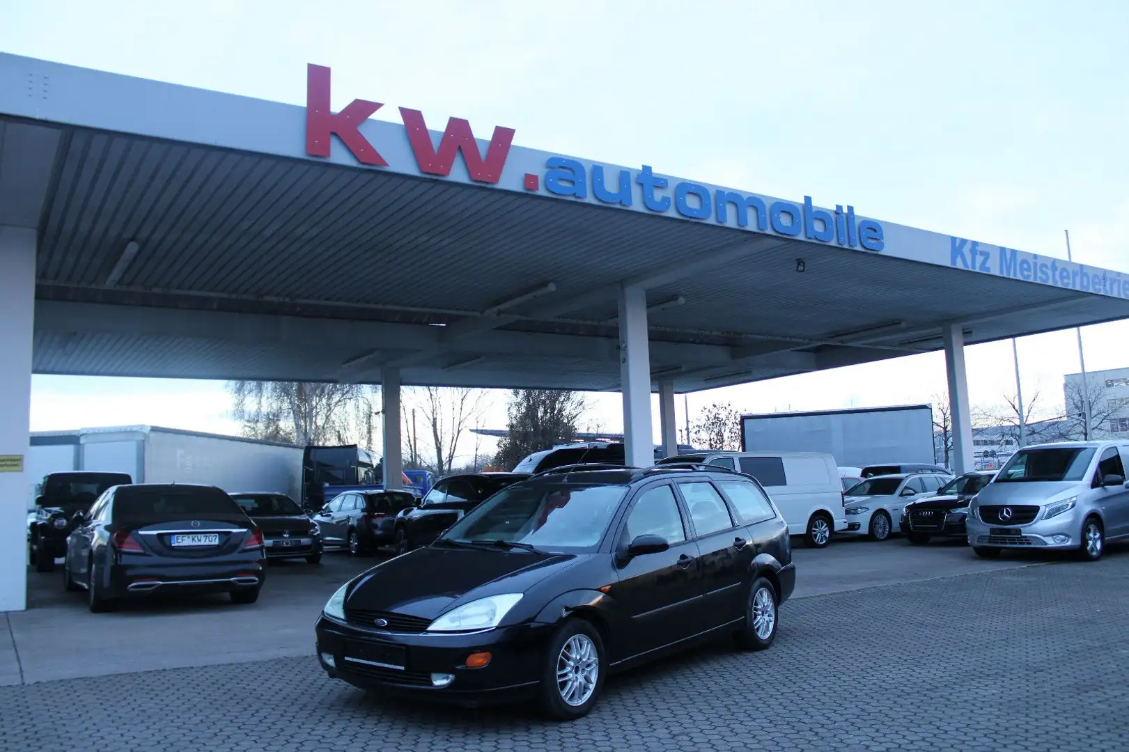 Ford Focus Automatik,Klima,Leder Negro - 1