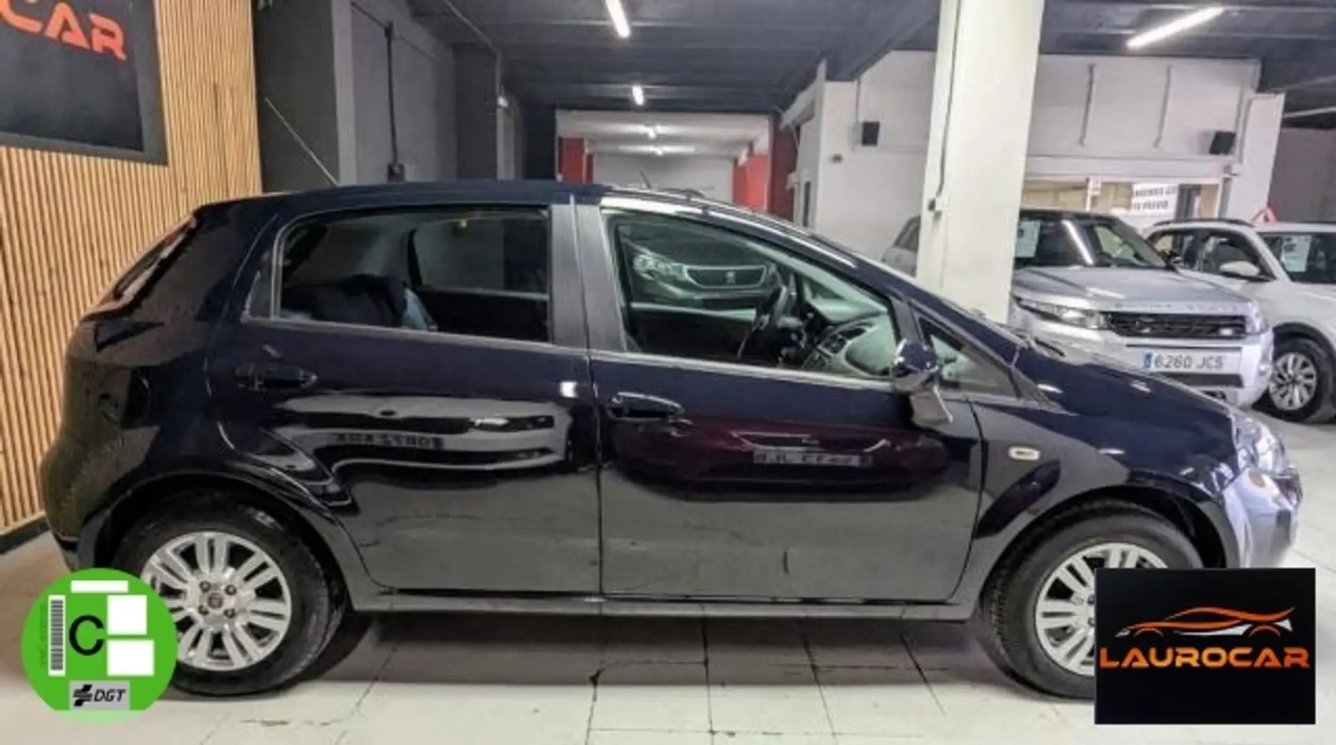 Fiat Punto 1.4 S&S Lounge Negro - 2