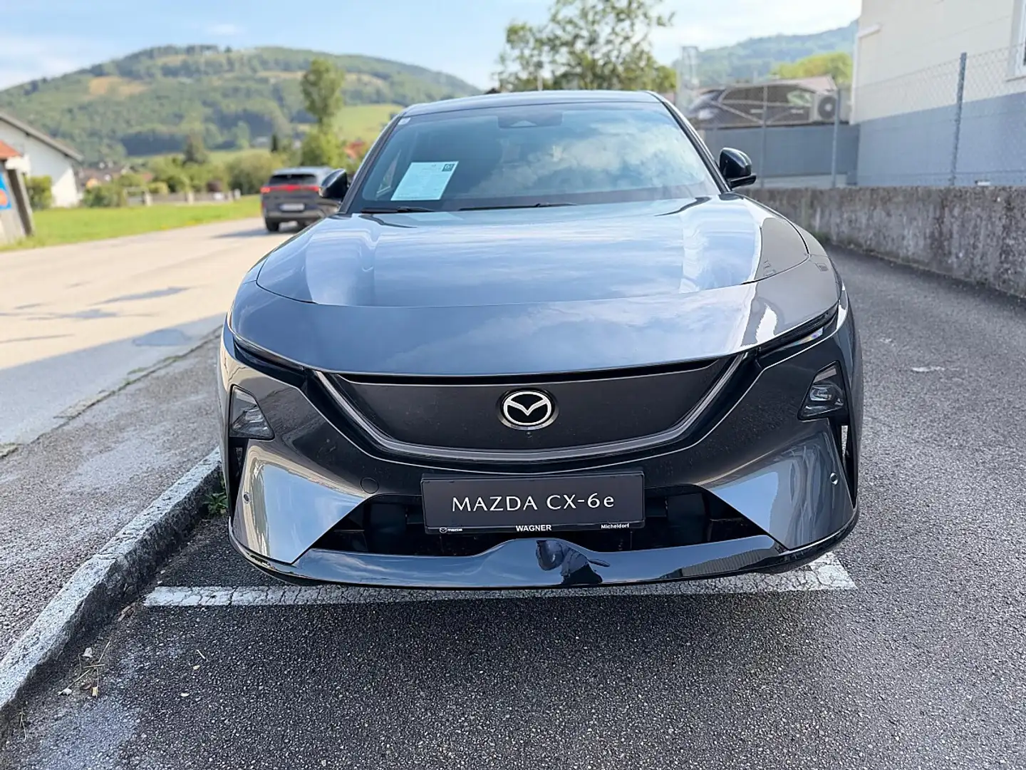 Mazda CX-6e Mazda CX-6e 78kWh Takumi Grau - 2
