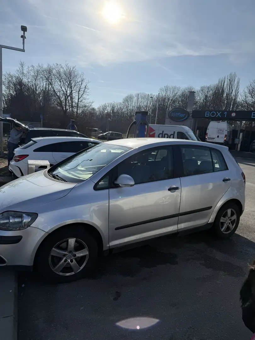 Volkswagen Golf Plus - 2