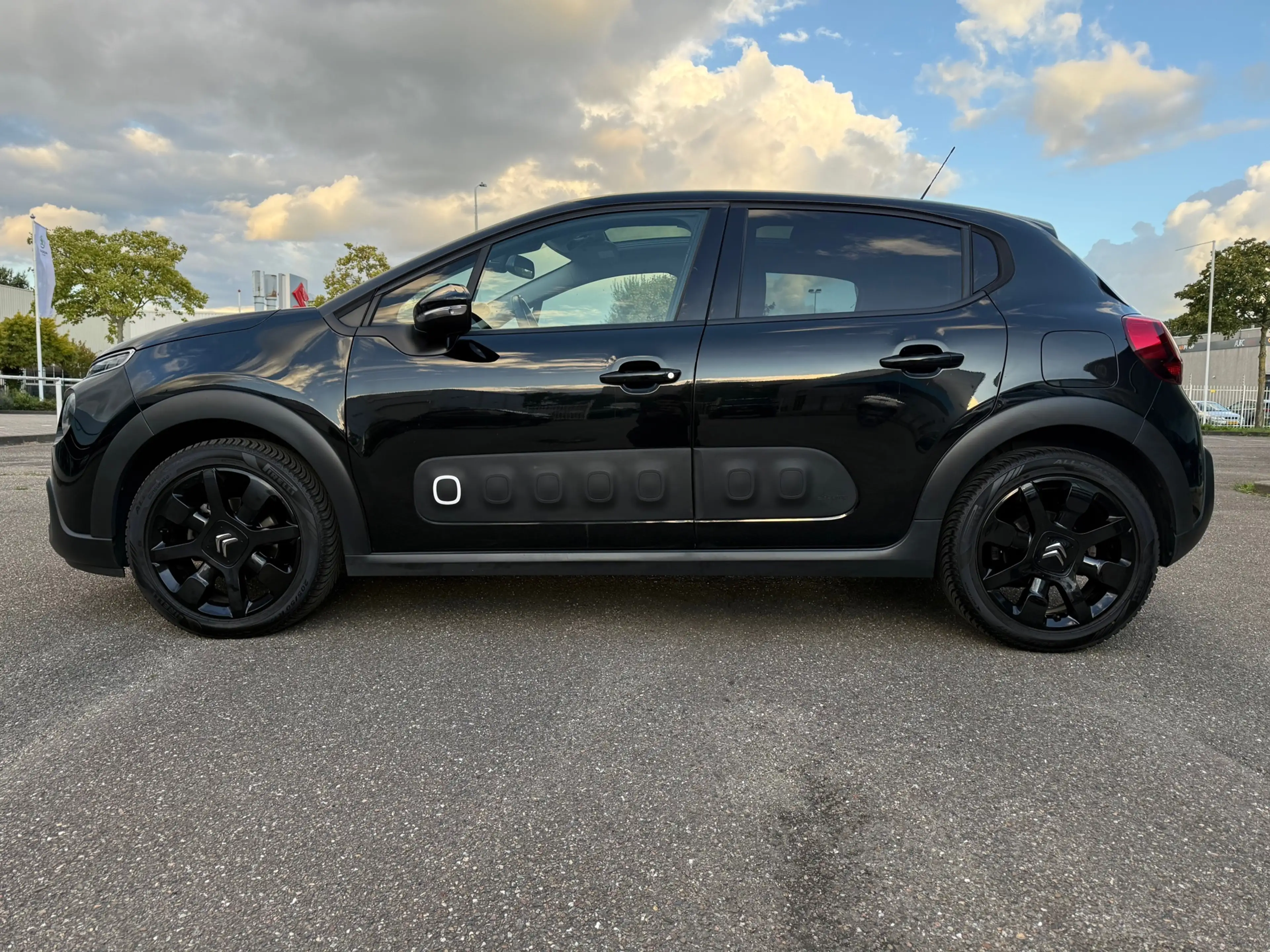 Citroen C3 1.5 BlueHDi S&S Business I Pano I Carplay I Navi — photo 2