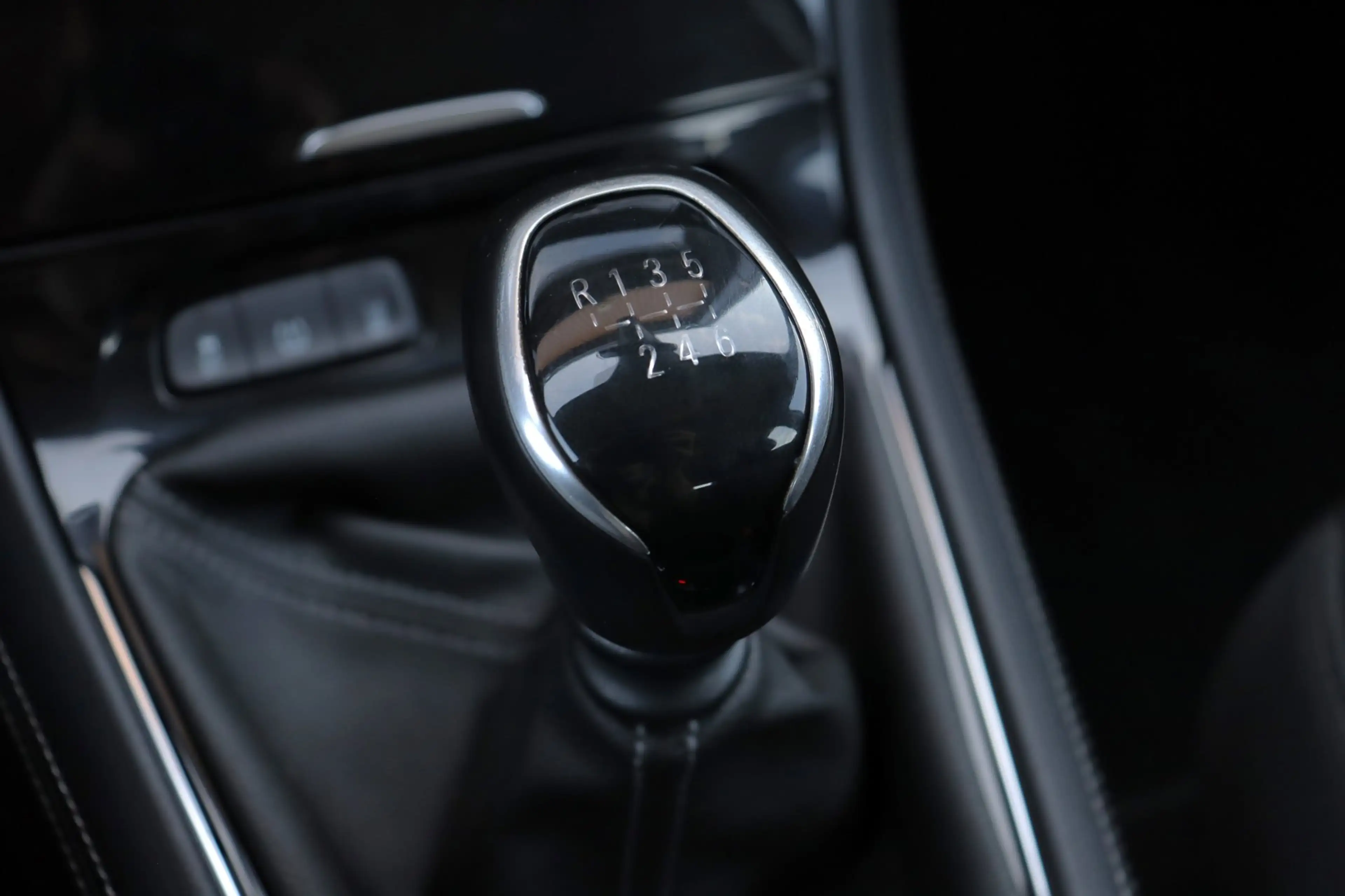 Opel Grandland X 1.2 Turbo Ultimate | Cruise | Airco | Trekhaak | S — photo 24