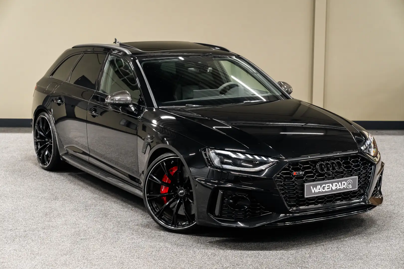 Audi RS4 ABT 530 PK KERAMISCH*MASSAGE*HEAD-UP-B&O-PANO Noir - 1