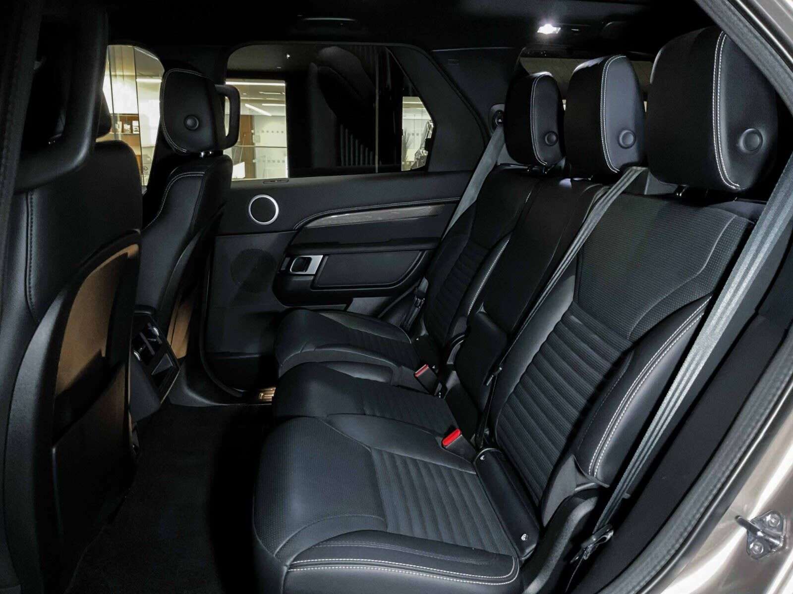 2022 Land Rover Discovery R-Dynamic S | 3rd Row Seating | Sunroof | Navigati thumb 20