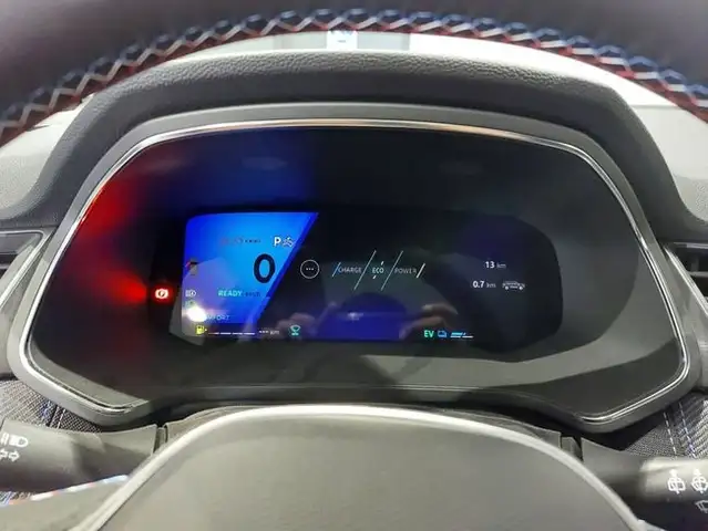 Renault Symbioz view 11