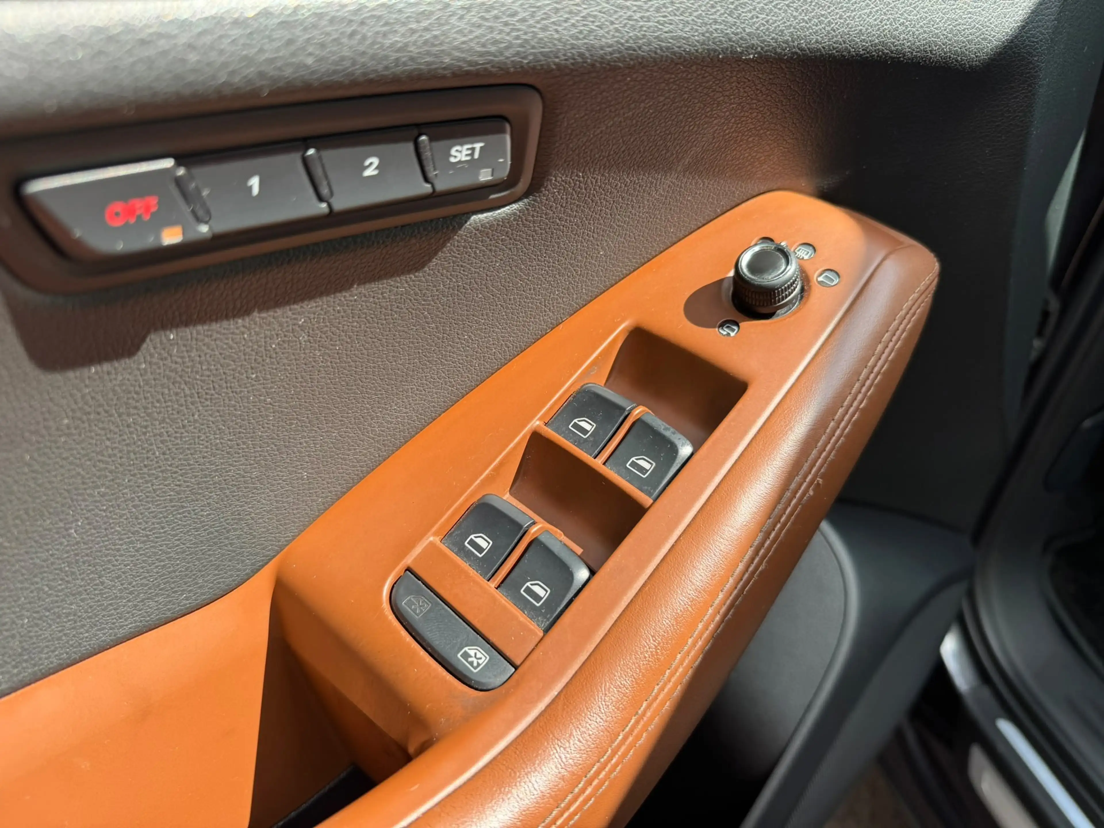 Audi Q5 2.0 TFSI quattro Pro Line / Navi / CarPlay / Leder — photo 14