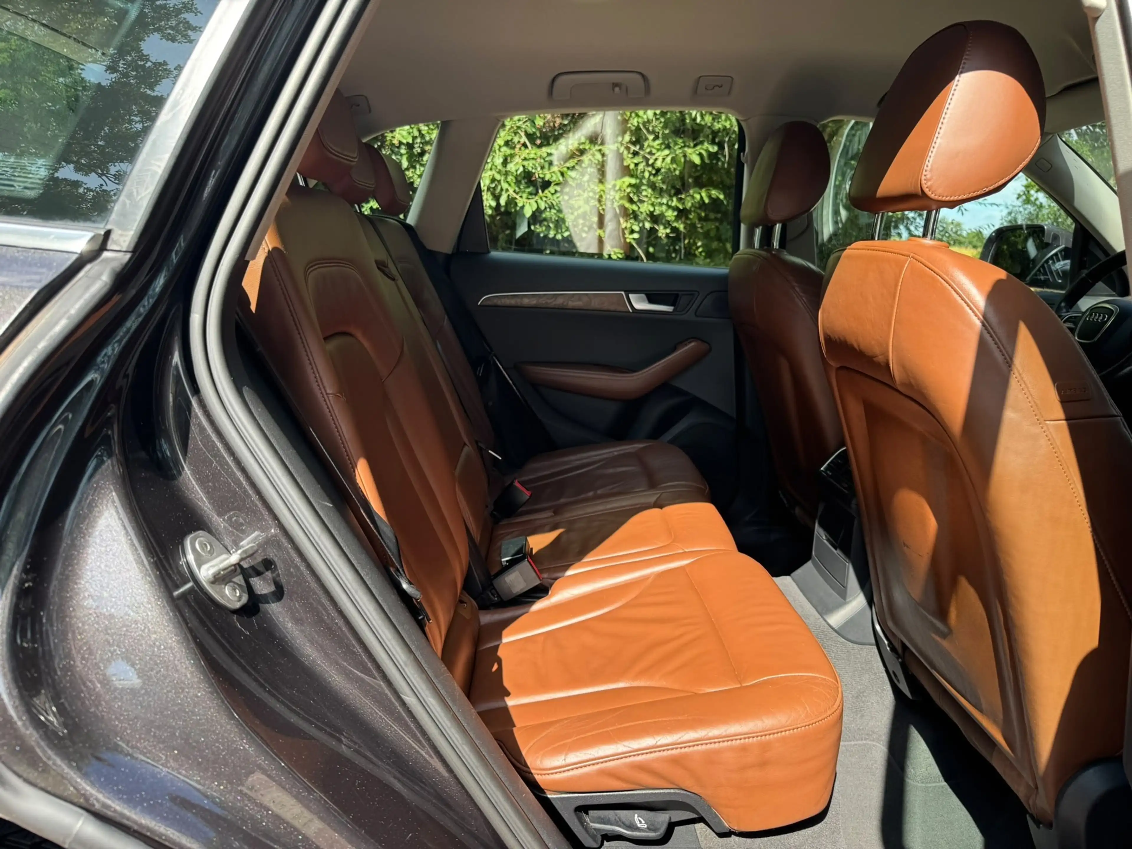 Audi Q5 2.0 TFSI quattro Pro Line / Navi / CarPlay / Leder — photo 17