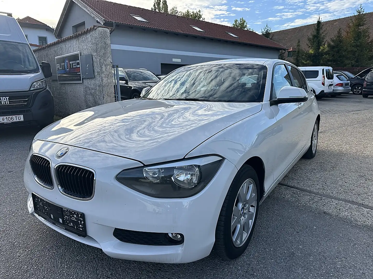 BMW 116 d Weiß - 1