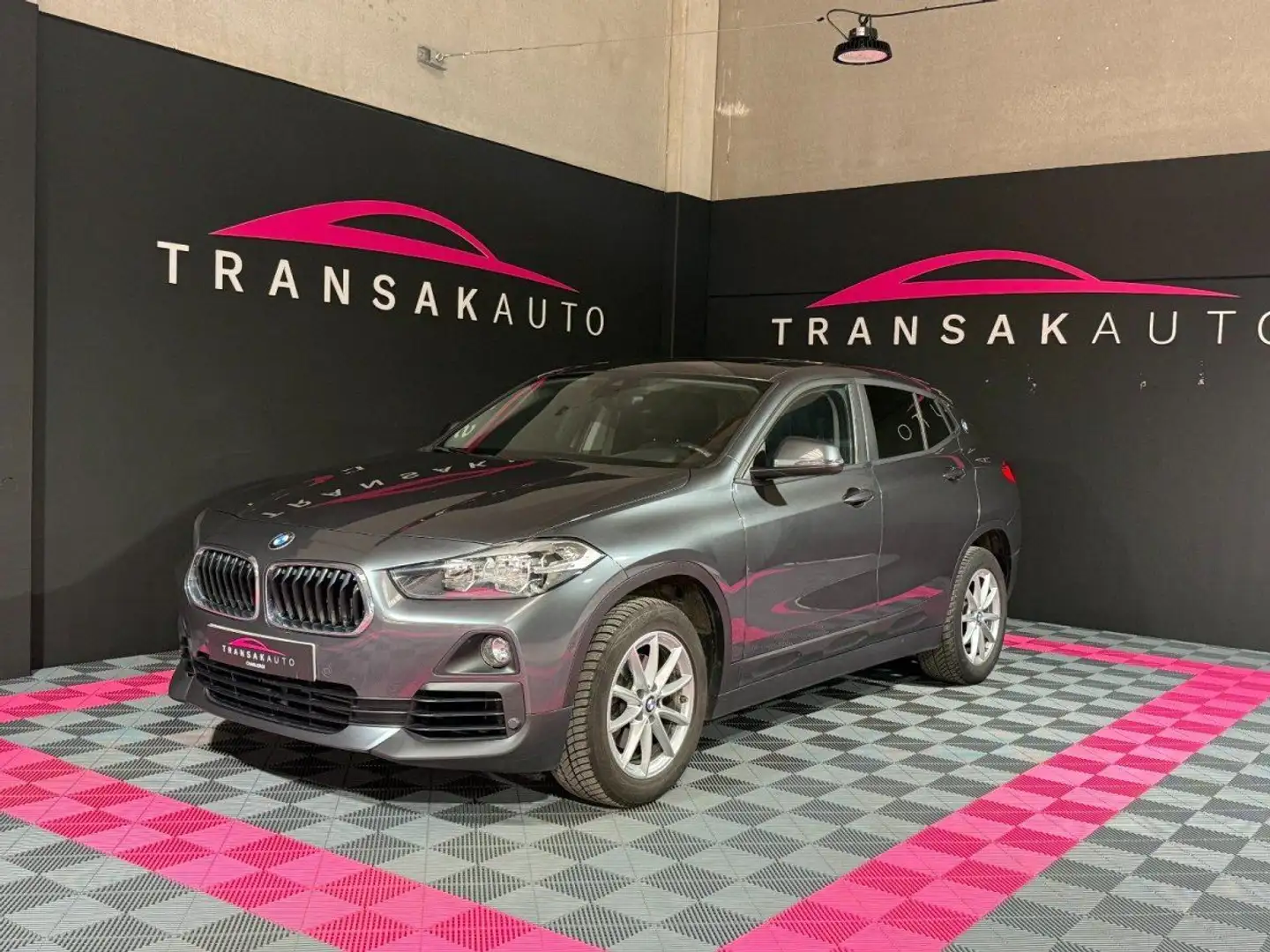 BMW X2 (F39) 1.5 sDrive18i AUT 5d 100kW Gri - 1