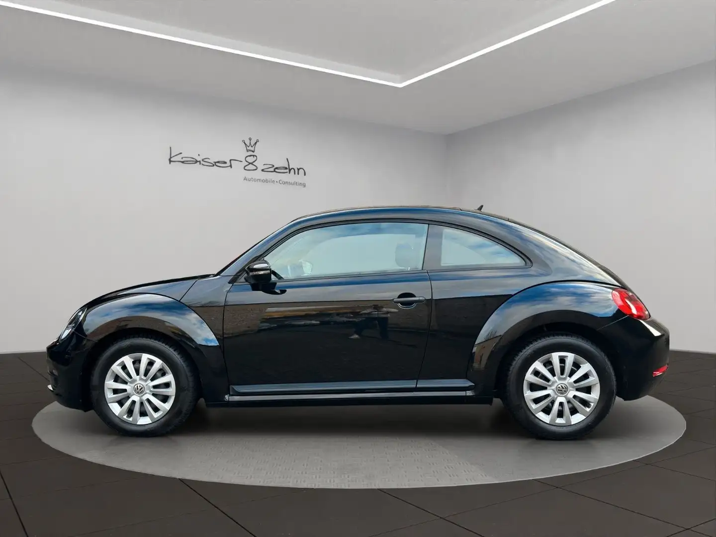 Volkswagen Beetle 1.2 TSI BlueMotion Чорний - 2