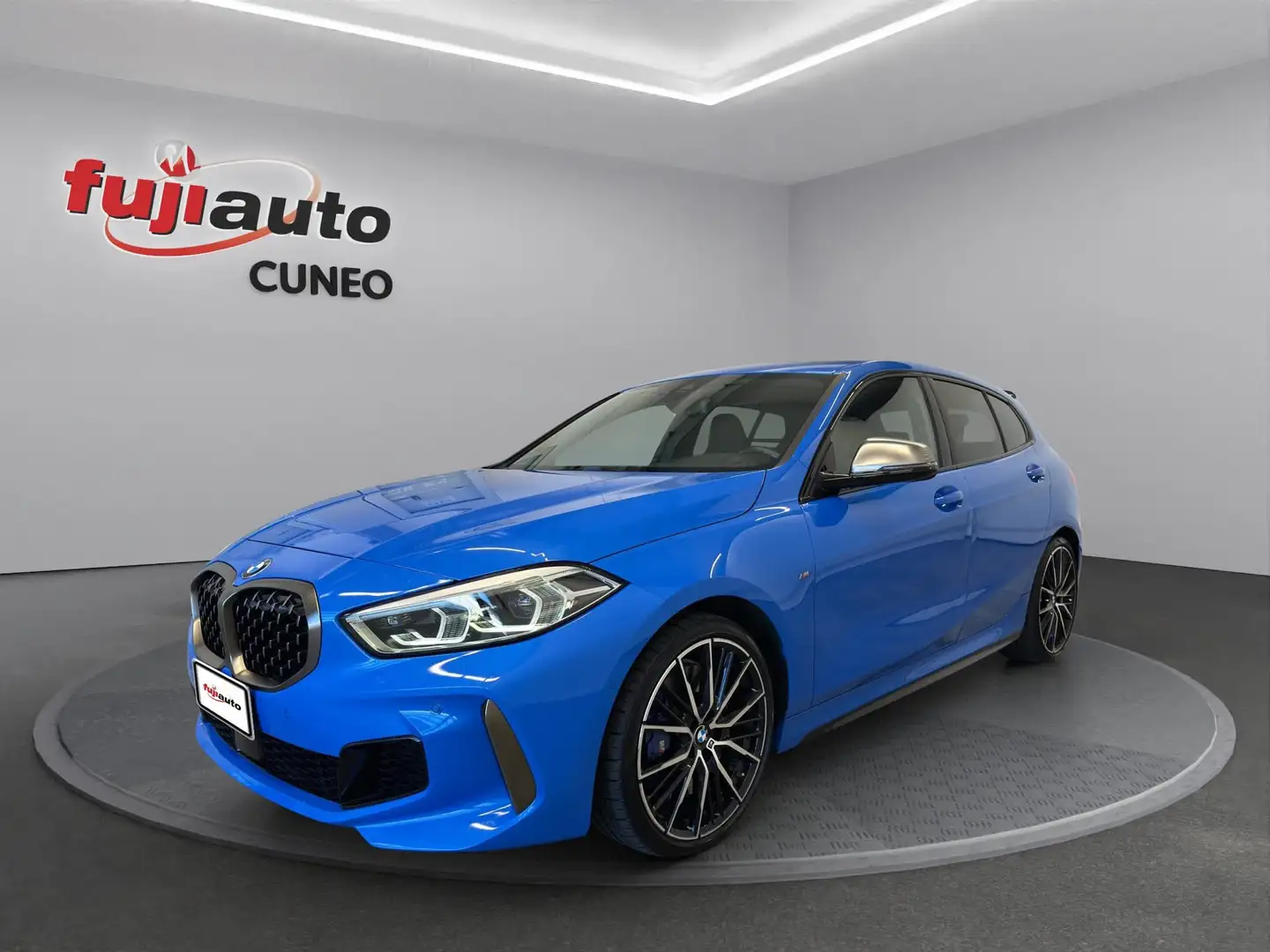 BMW 135 M 135i xdrive auto Синий - 1