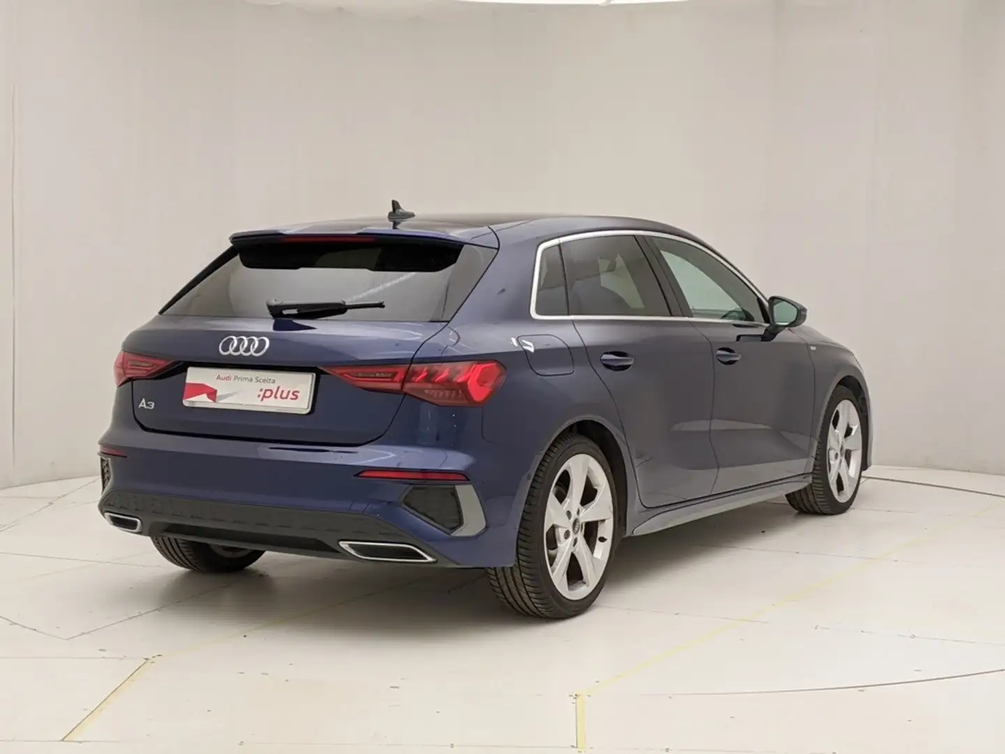 Audi A3 Sportback 35 2.0 tdi S line Edition s-tronic Blu/Azzurro - 2