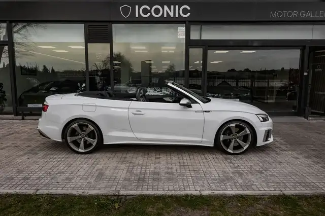 Audi A5 view 6