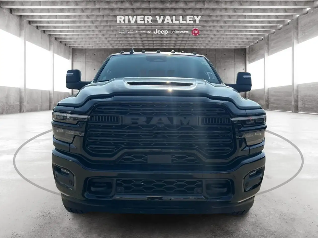 RAM 2500 снимка RAM 2500