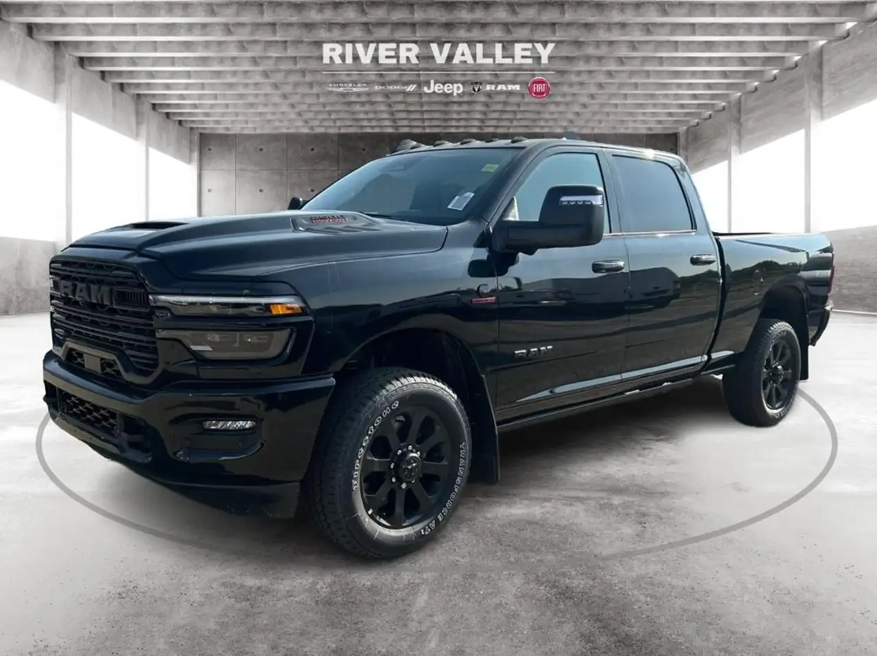 RAM 2500 снимка RAM 2500