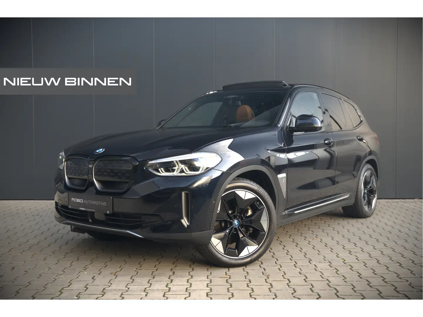 BMW iX3 High Executive 80 kWh | Panoramadak | Keyless | St Noir - 1