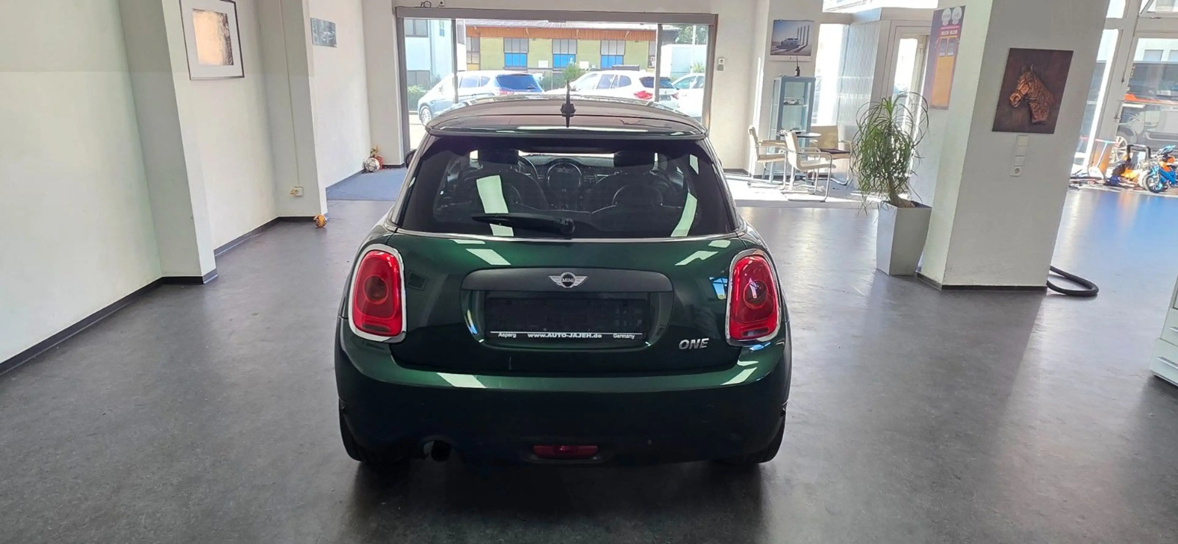 MINI One Klima WR+SR  PDC TÜV 09/2028 — photo 7