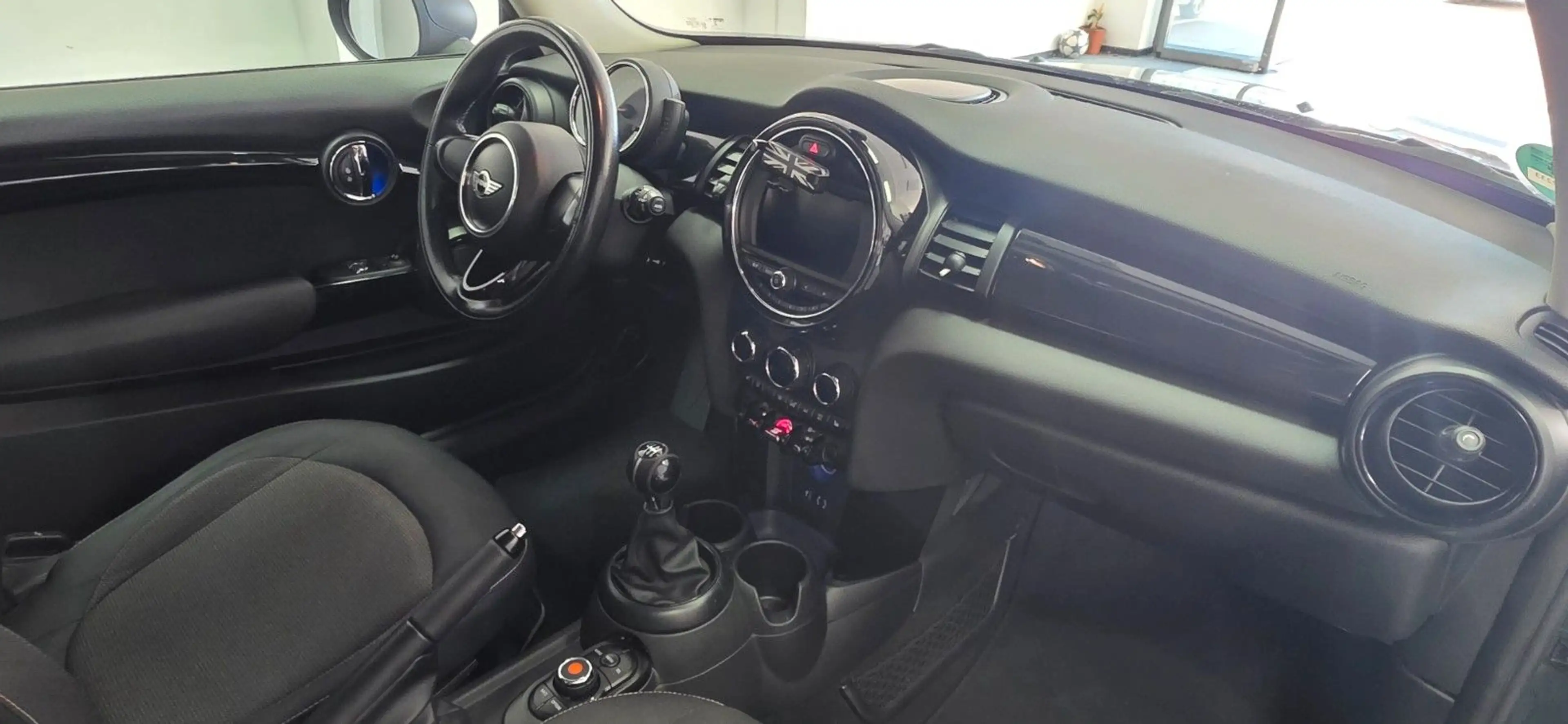 MINI One Klima WR+SR  PDC TÜV 09/2028 — photo 10
