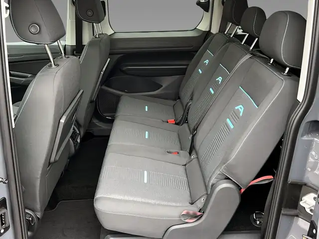 Ford Tourneo Connect view 10