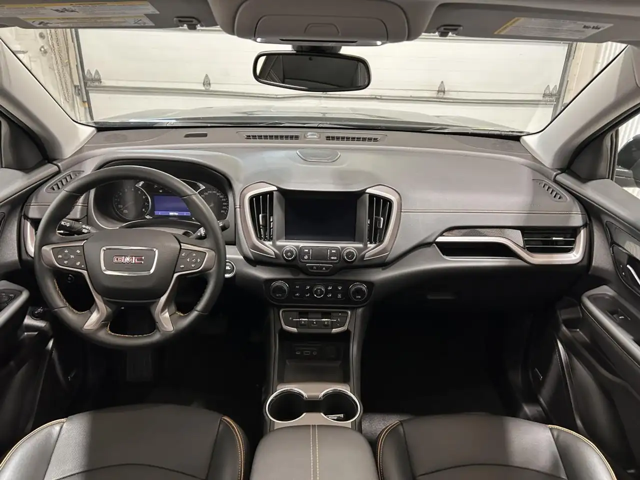 GMC Terrain снимка GMC Terrain