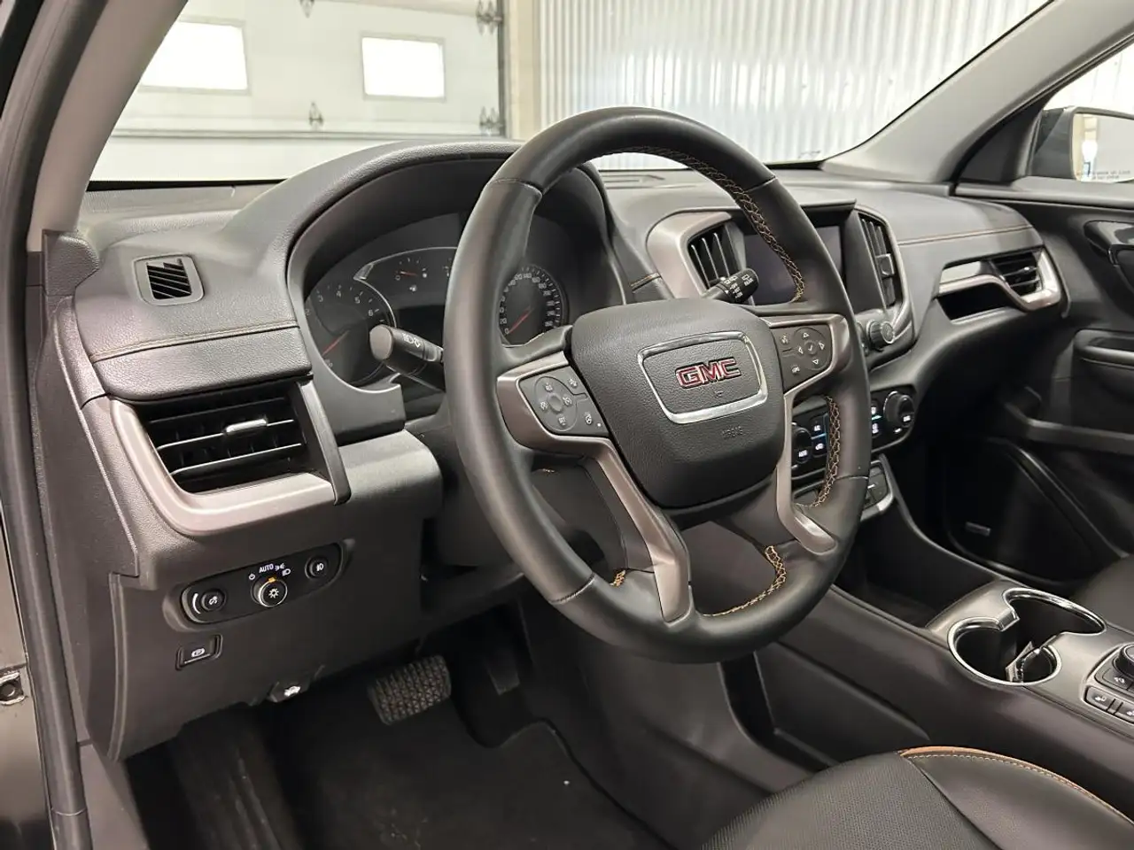 GMC Terrain снимка GMC Terrain