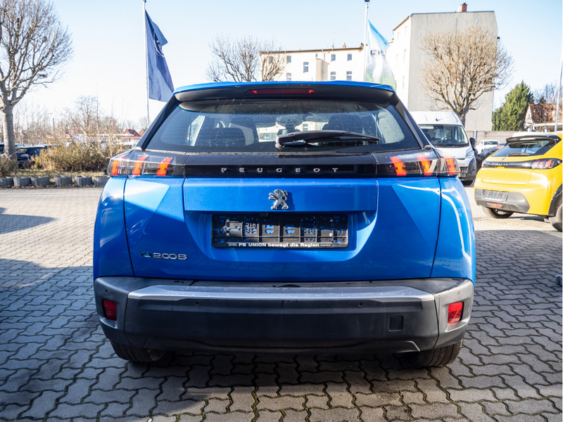 Peugeot e-2008 Active Pack 136 — photo 4