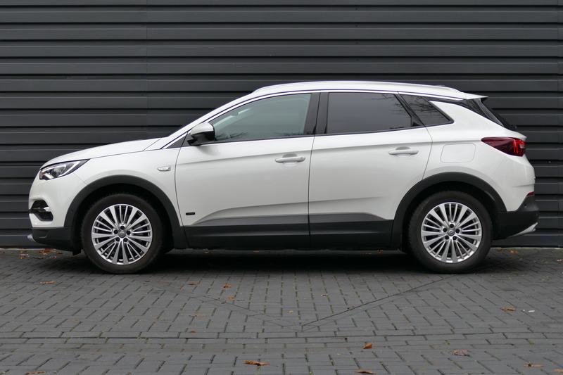 Opel Grandland X 1.6 TURBO 225PK HYBRID INNOVATION AUTOMAAT | Achte — photo 2
