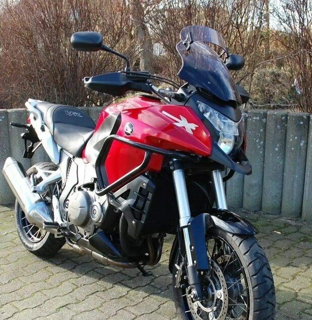 Honda VFR 1200 X Rood - 1