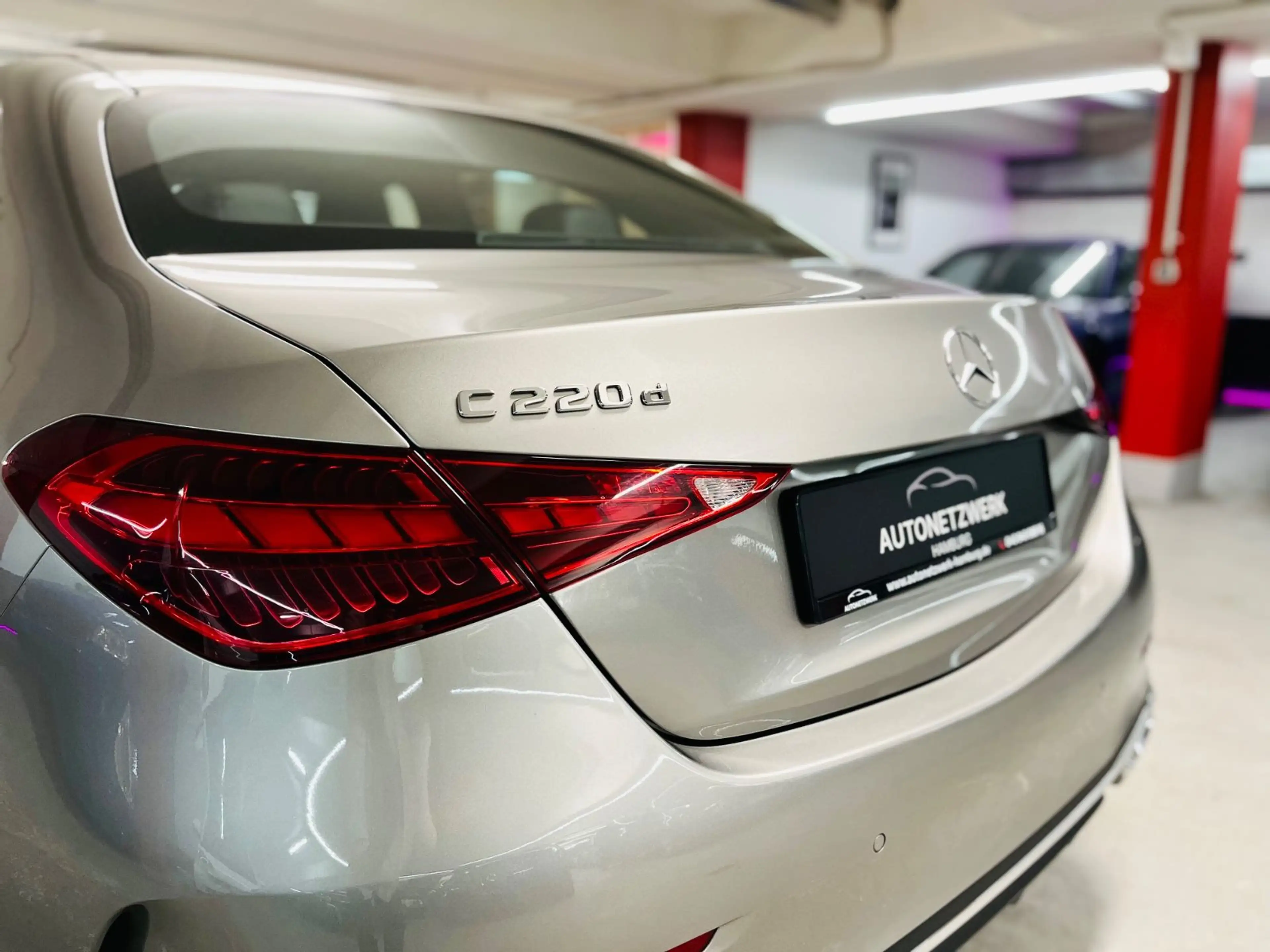 Mercedes-Benz C 220 d 9G AMG Line LED|VirtualCockpit|Distronic — photo 10