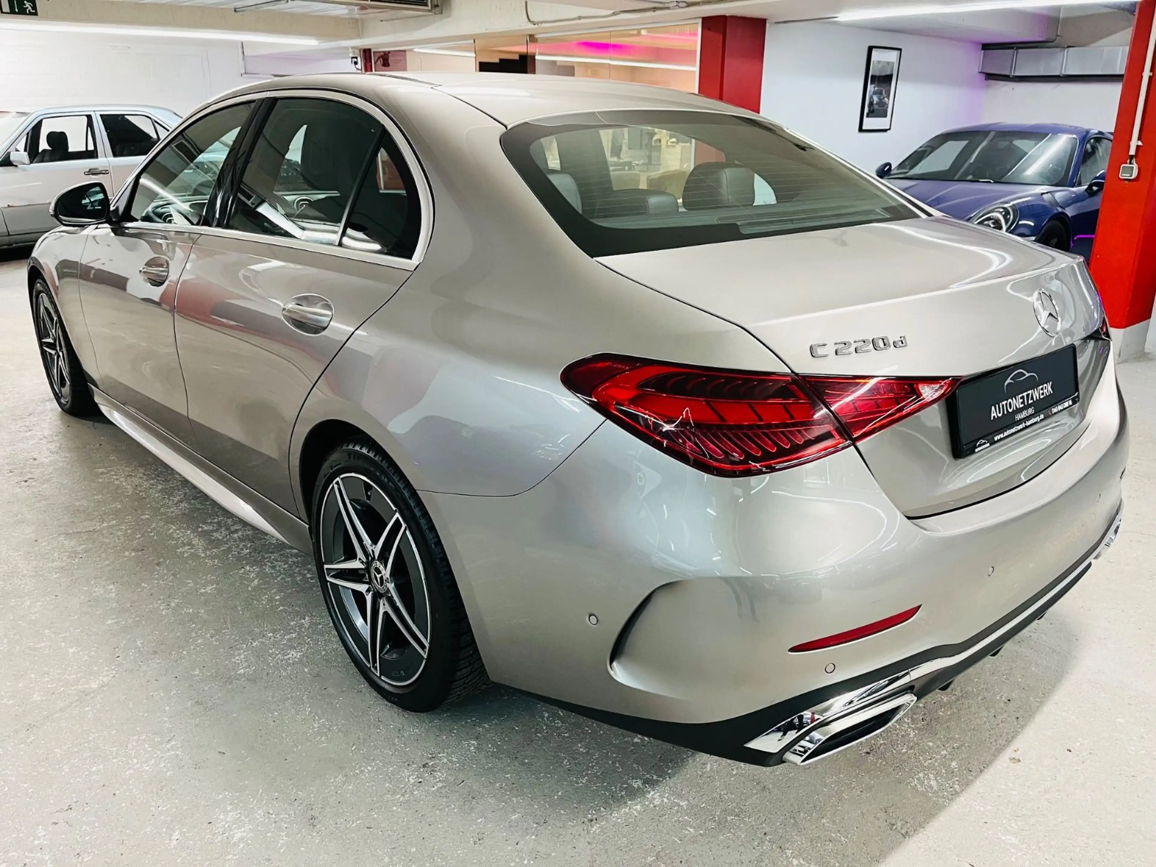 Mercedes-Benz C 220 d 9G AMG Line LED|VirtualCockpit|Distronic — photo 4