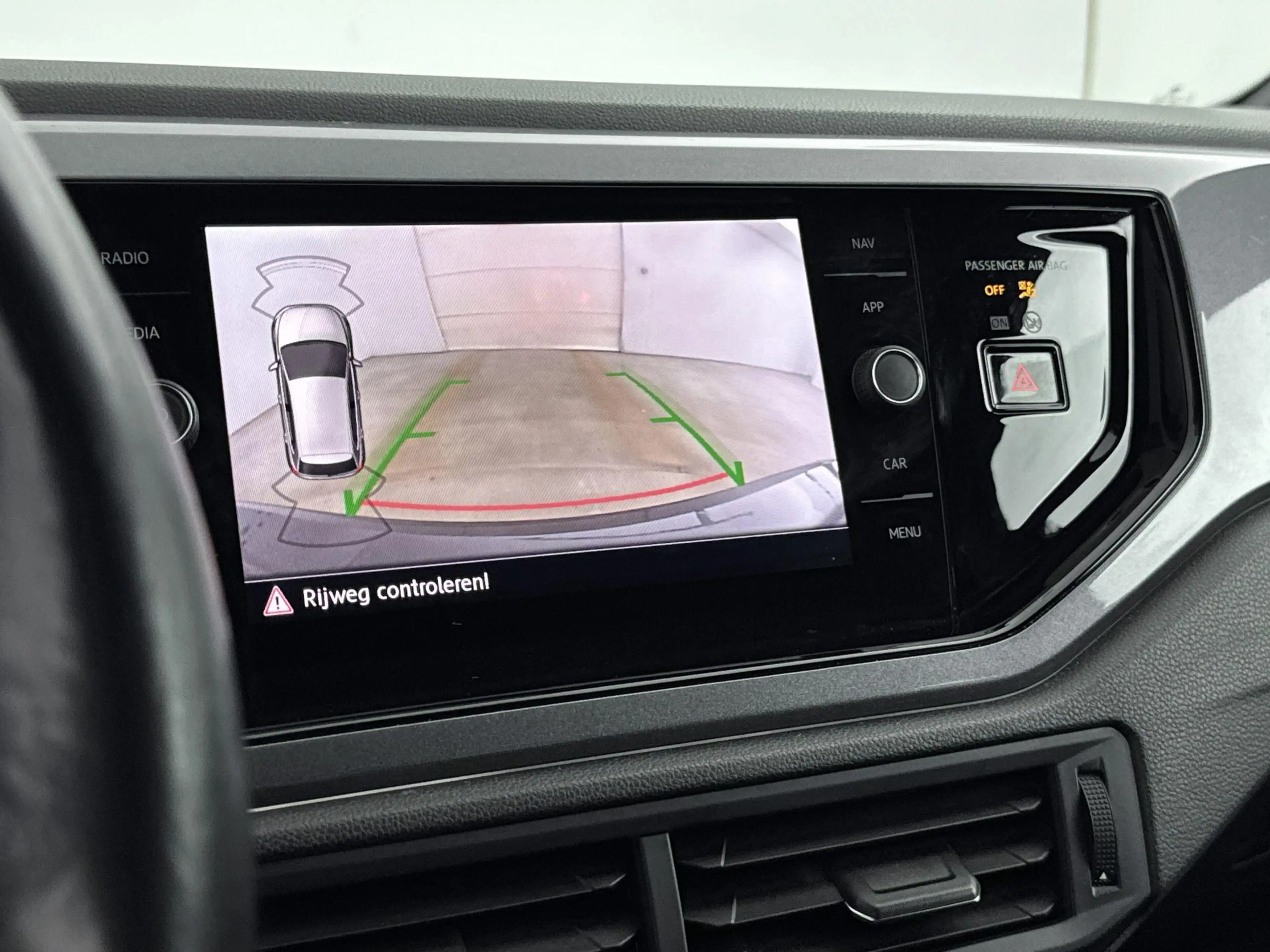 Volkswagen Polo GTI 2.0 TSI — photo 11
