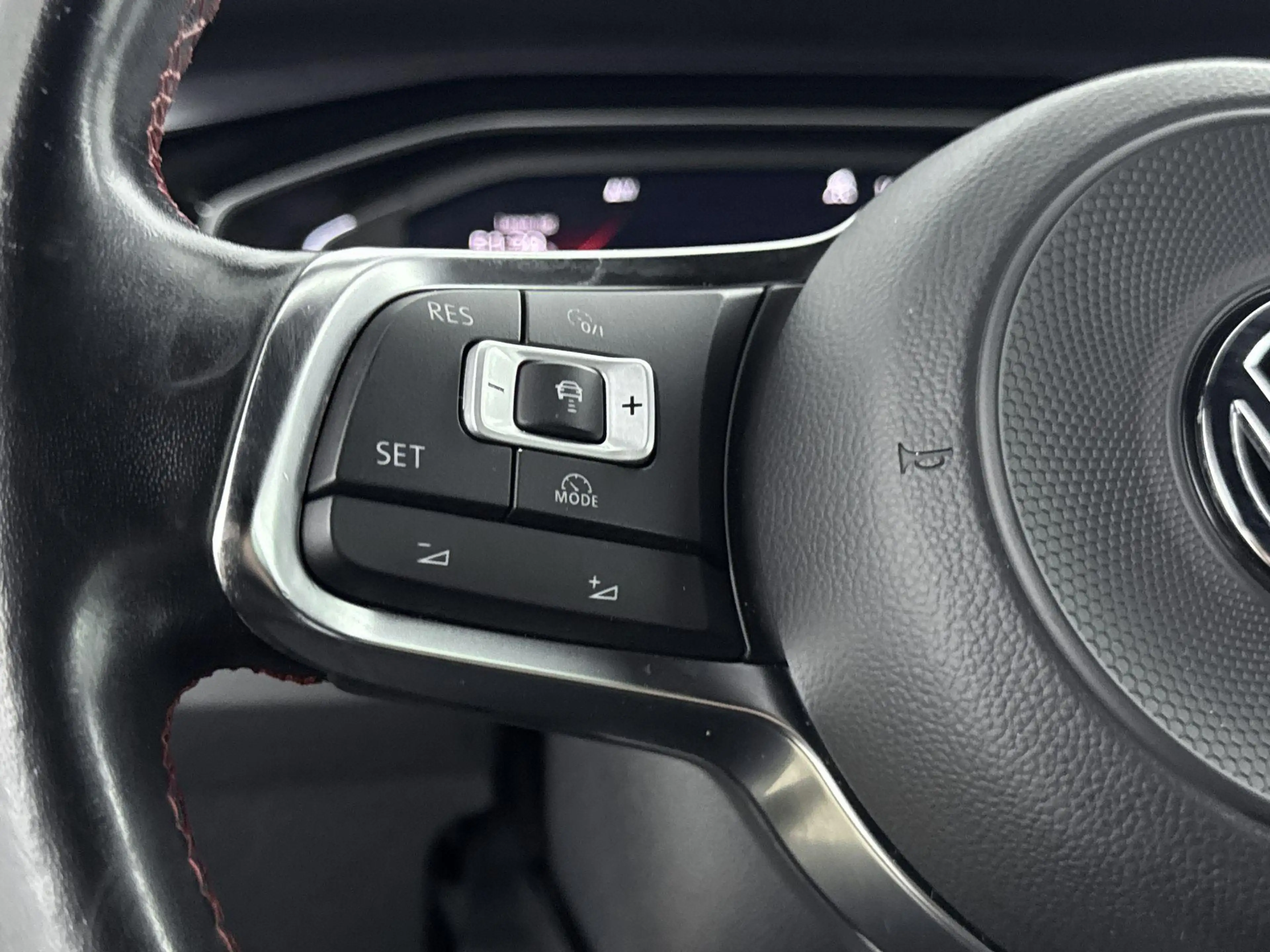 Volkswagen Polo GTI 2.0 TSI — photo 6