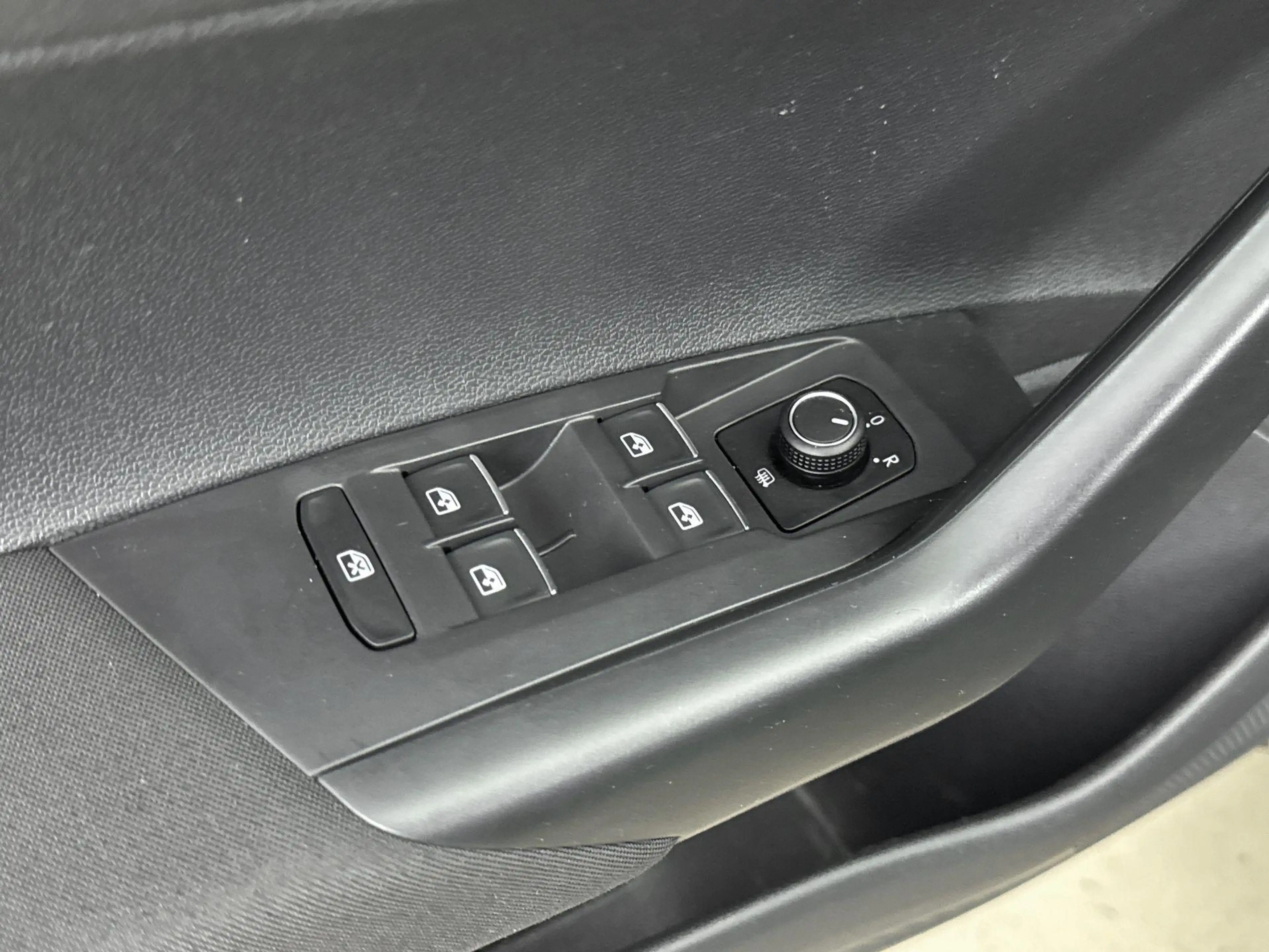 Volkswagen Polo GTI 2.0 TSI — photo 13