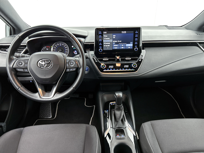 Toyota Corolla 1.8 Hybrid Active | Apple CarPlay/Android Auto | C — photo 4