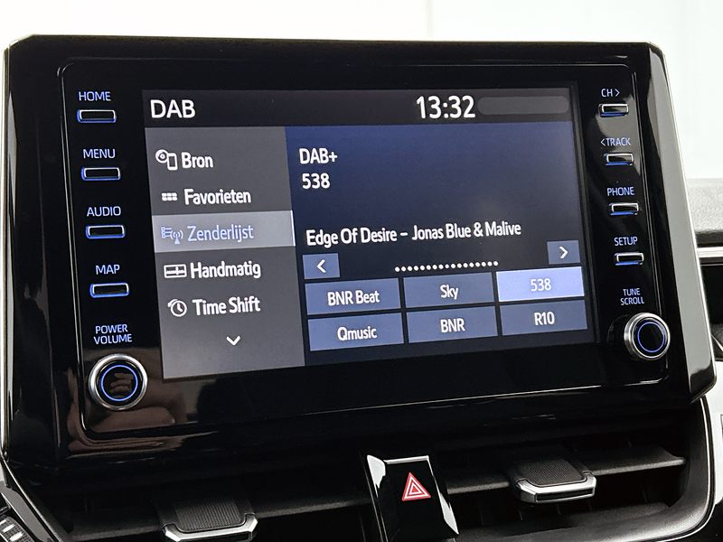 Toyota Corolla 1.8 Hybrid Active | Apple CarPlay/Android Auto | C — photo 10