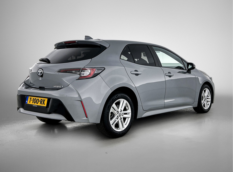 Toyota Corolla 1.8 Hybrid Active | Apple CarPlay/Android Auto | C — photo 2