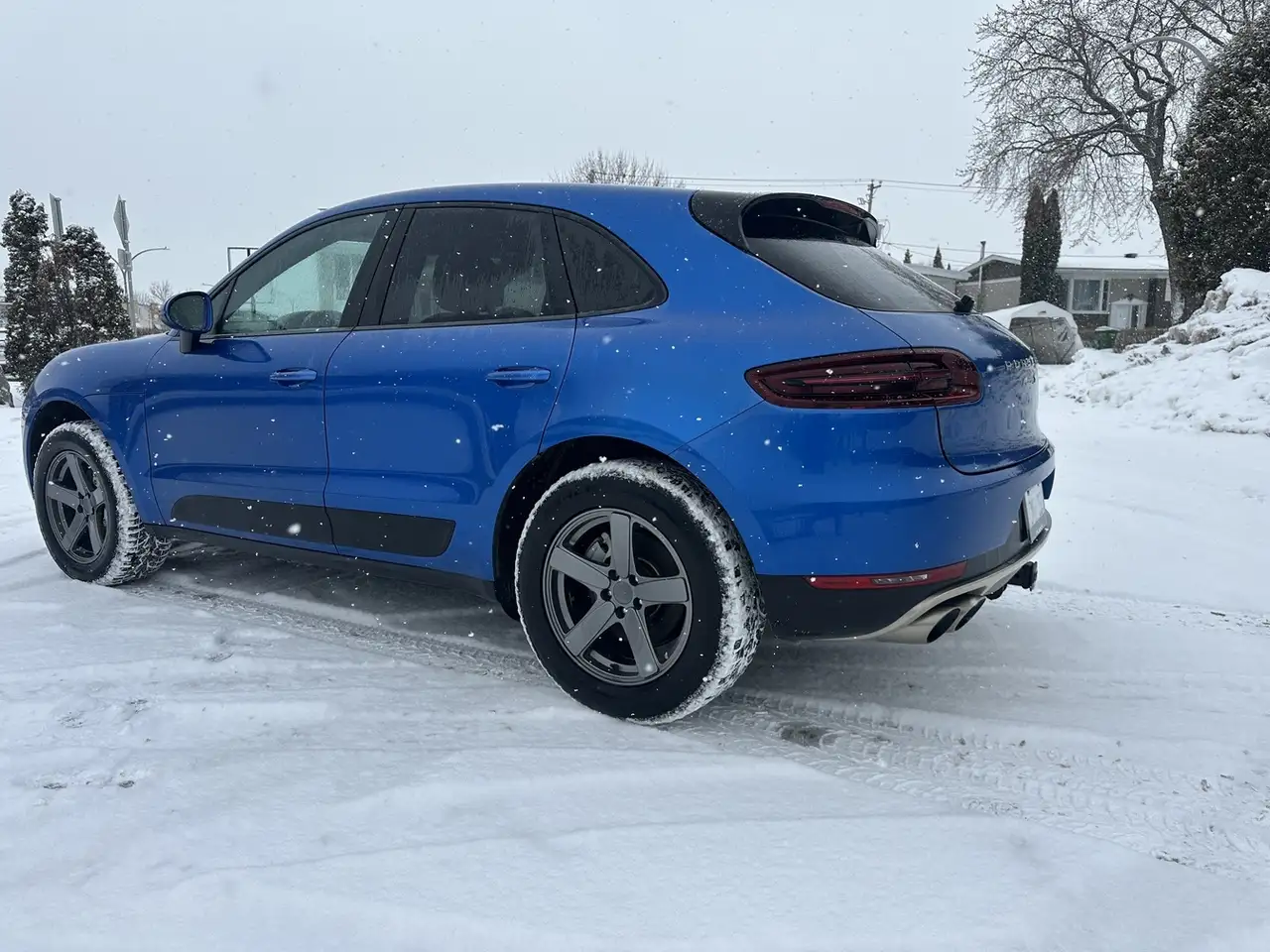 Porsche Macan снимка Porsche Macan
