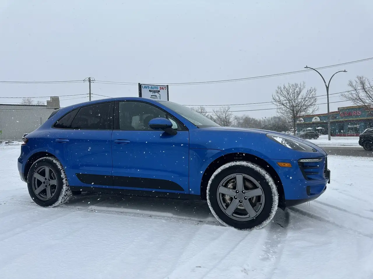 Porsche Macan снимка Porsche Macan