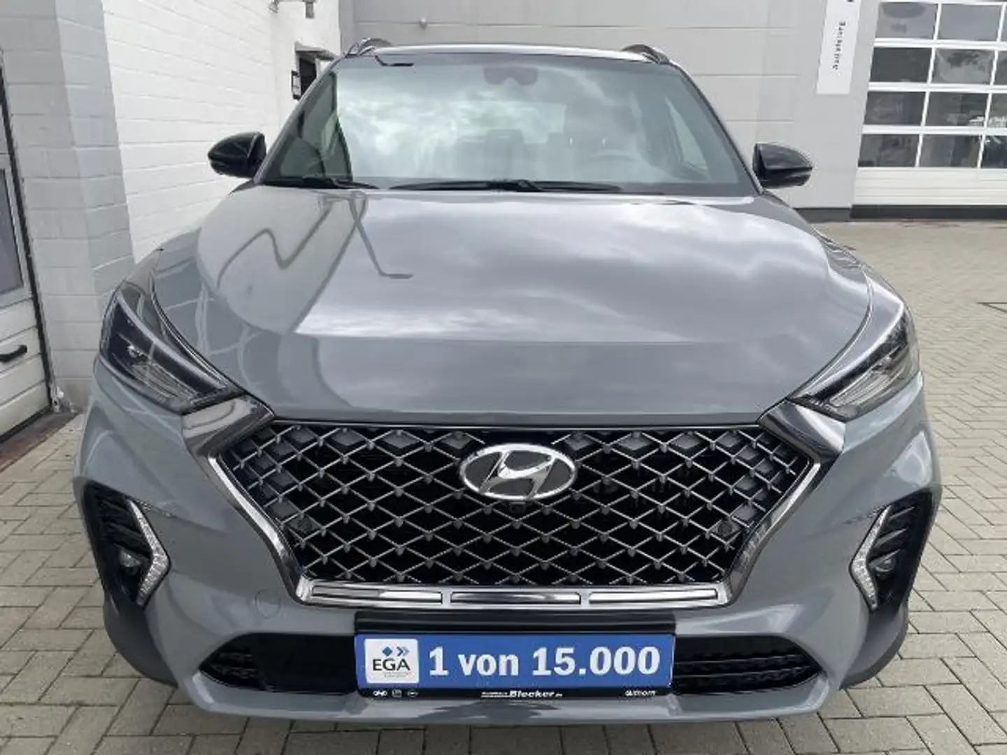 Hyundai TUCSON 1.6 N-Line 2WD*DCT*AHK*LED*Navi*KRELL*360°* Gris - 1