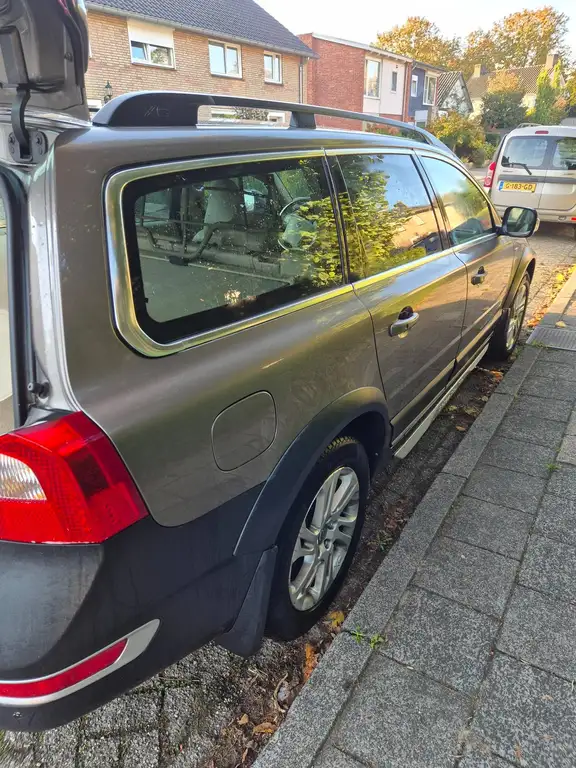 Volvo XC70 2008 из Европы — купить под ключ