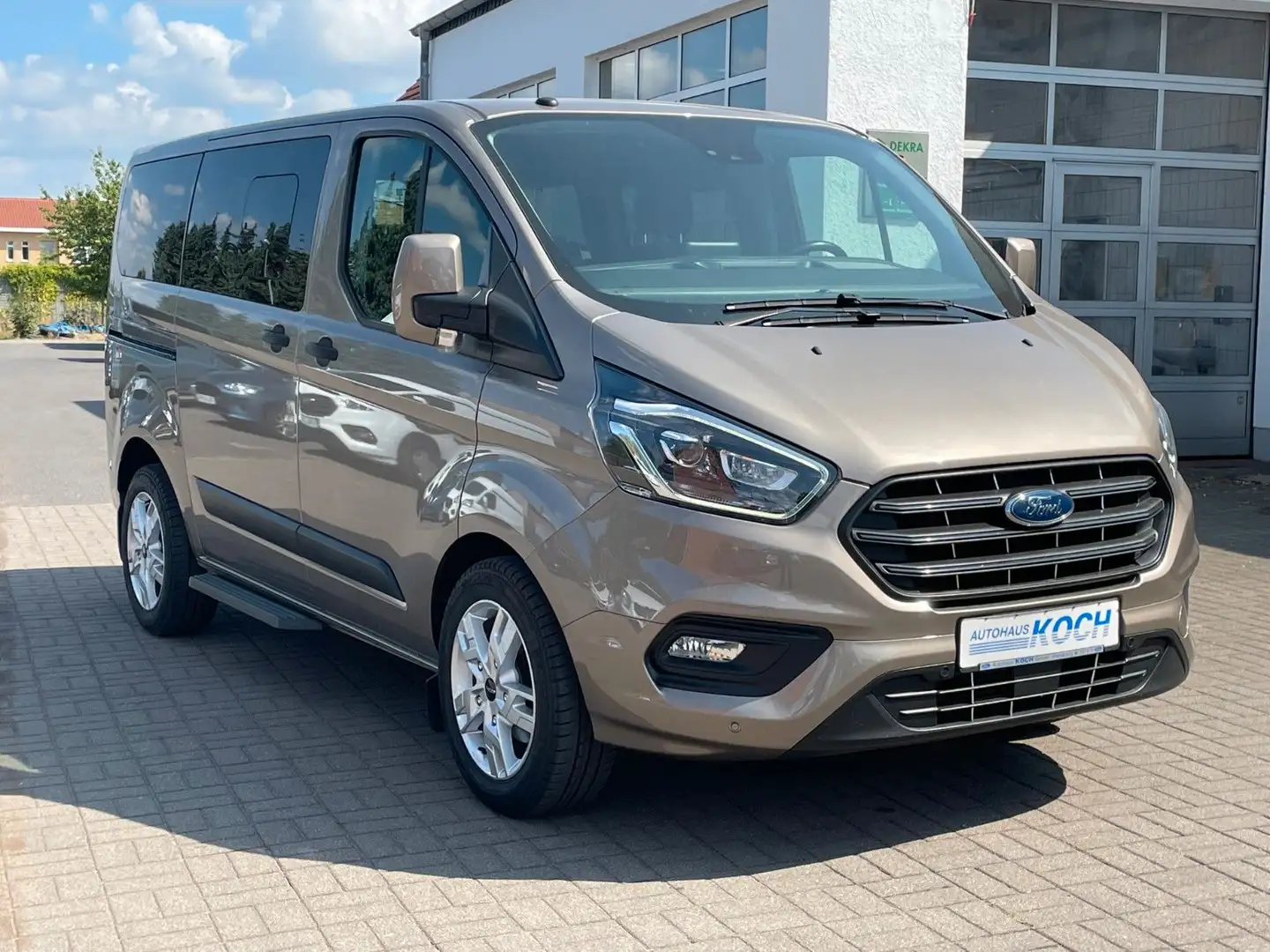 Ford Transit Custom L1+STANDHEIZUNG+ACC+RFK+8-SITZER Plateado - 1