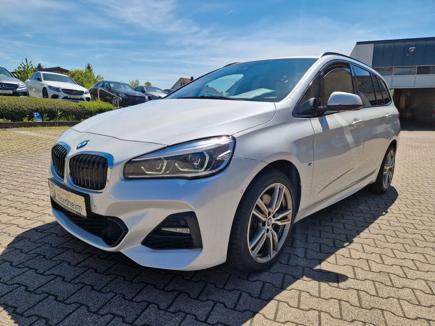 BMW 220 220 d xDrive Gran Tourer M Sport/Automatik/LED Weiß - 1