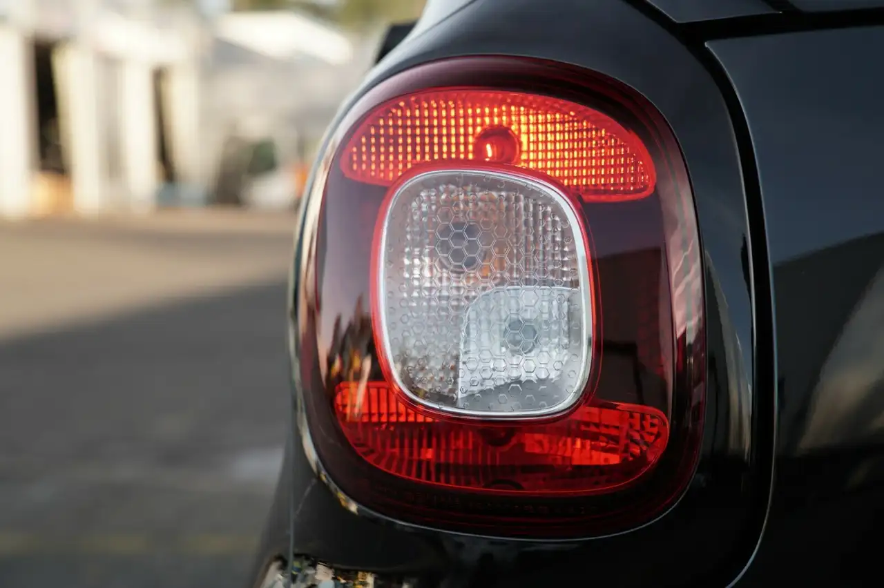 smart forTwo Smart EQ fortwo Klimaautomatik Audiosystem Smart 19