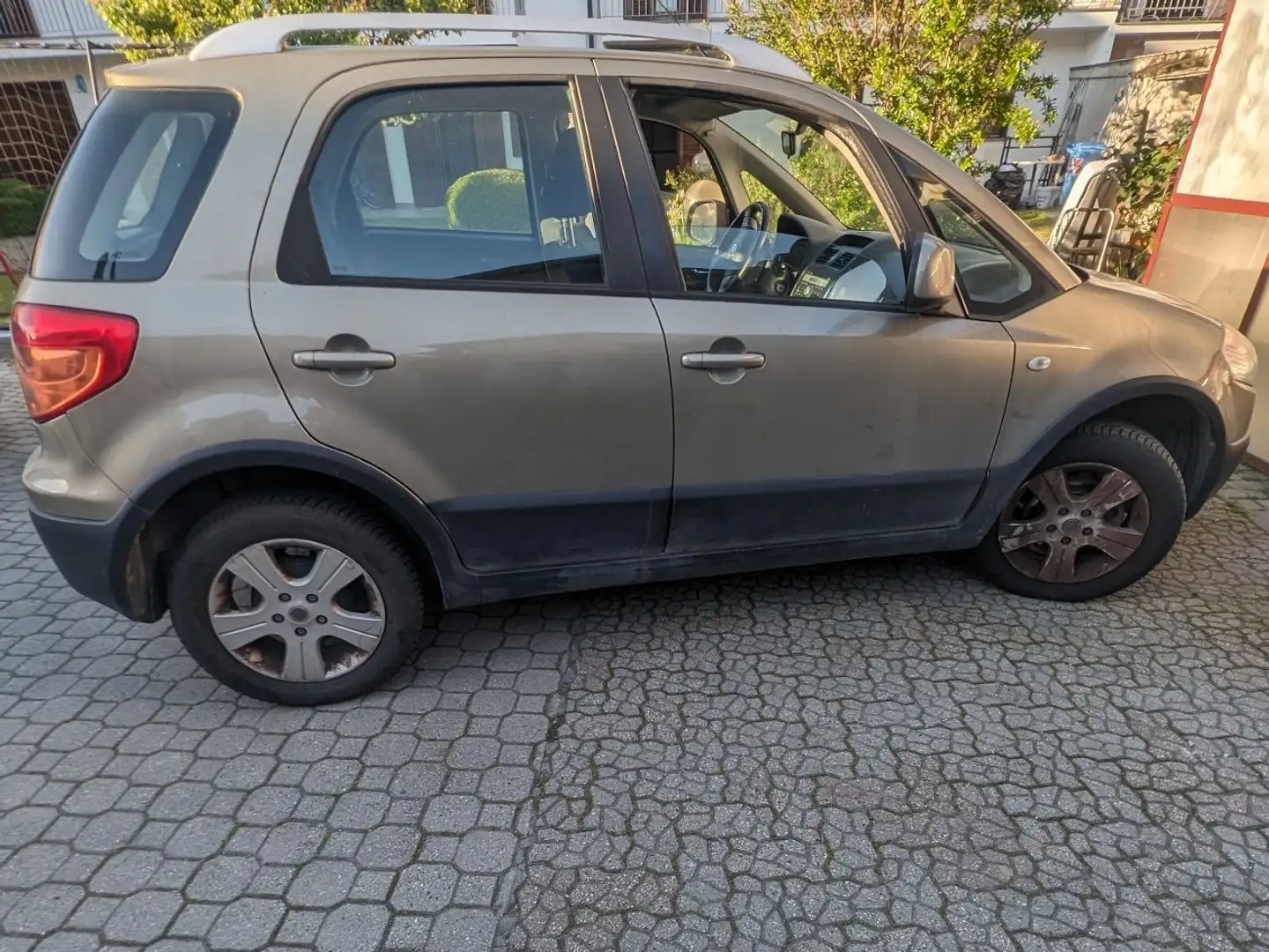 Fiat Sedici 1.6 16V 4x4 Dynamic - 2