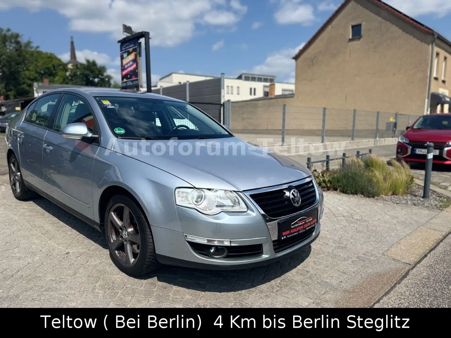 Volkswagen Passat 2.0 FSI Sportline*6-Gang*Klimaauto*17ZOLL - 1