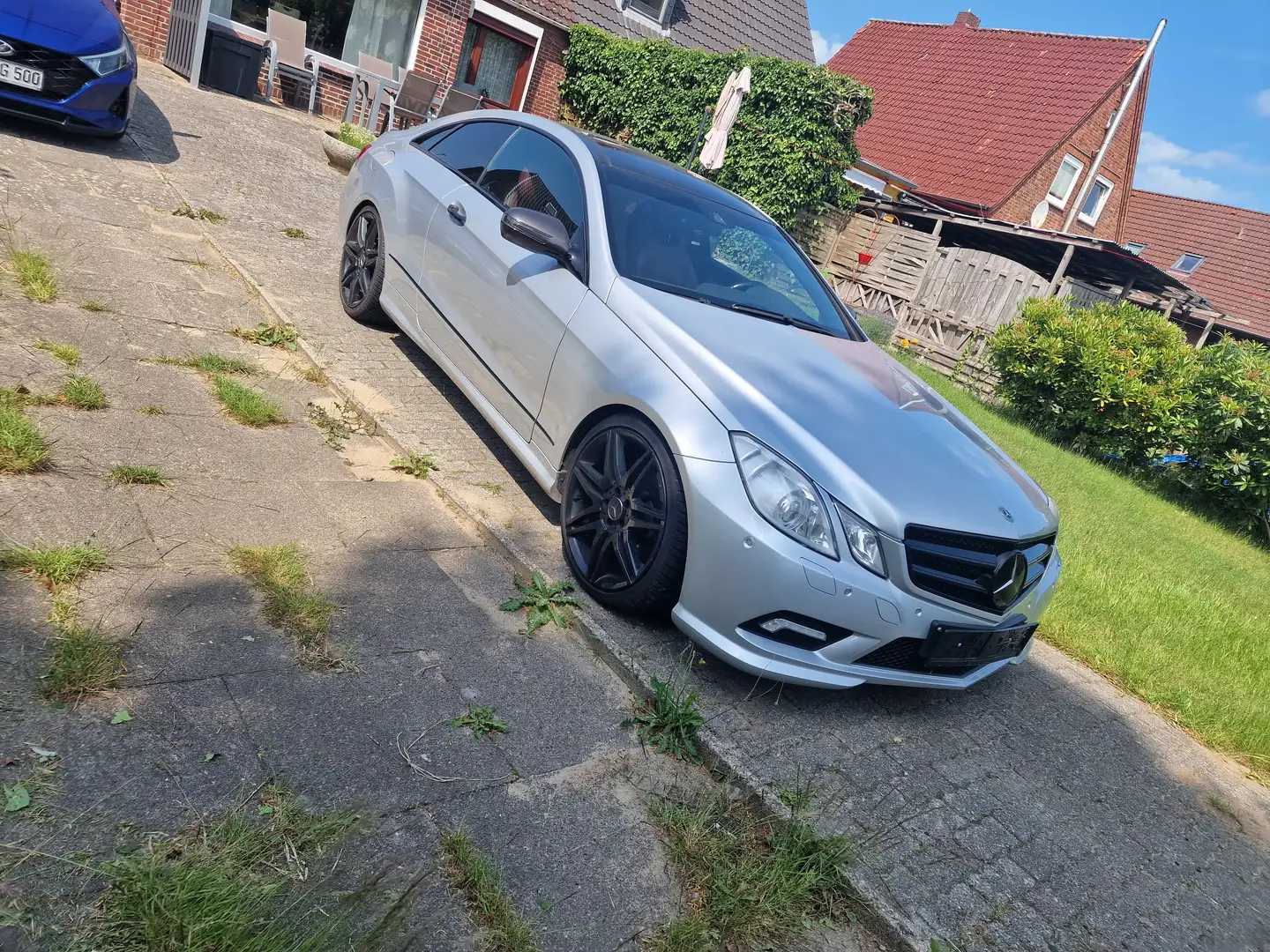 Mercedes-Benz E 500 E 500 Coupe 7G-TRONIC Elegance Silber - 2